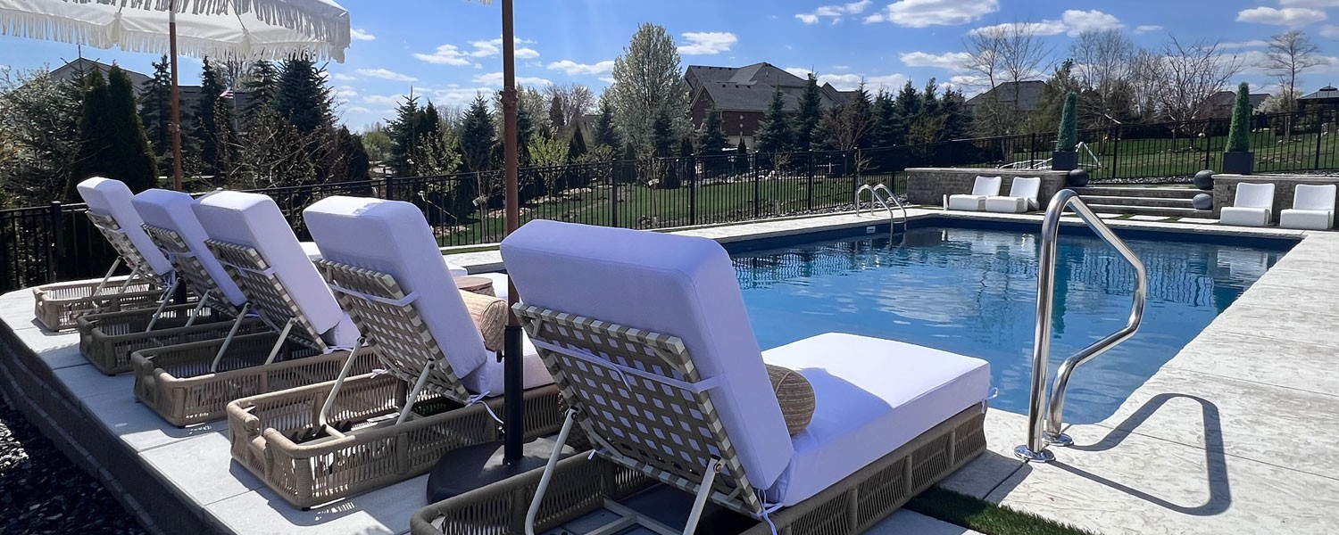 Gillian Sunlounger - Outdoor Lounge Chairs